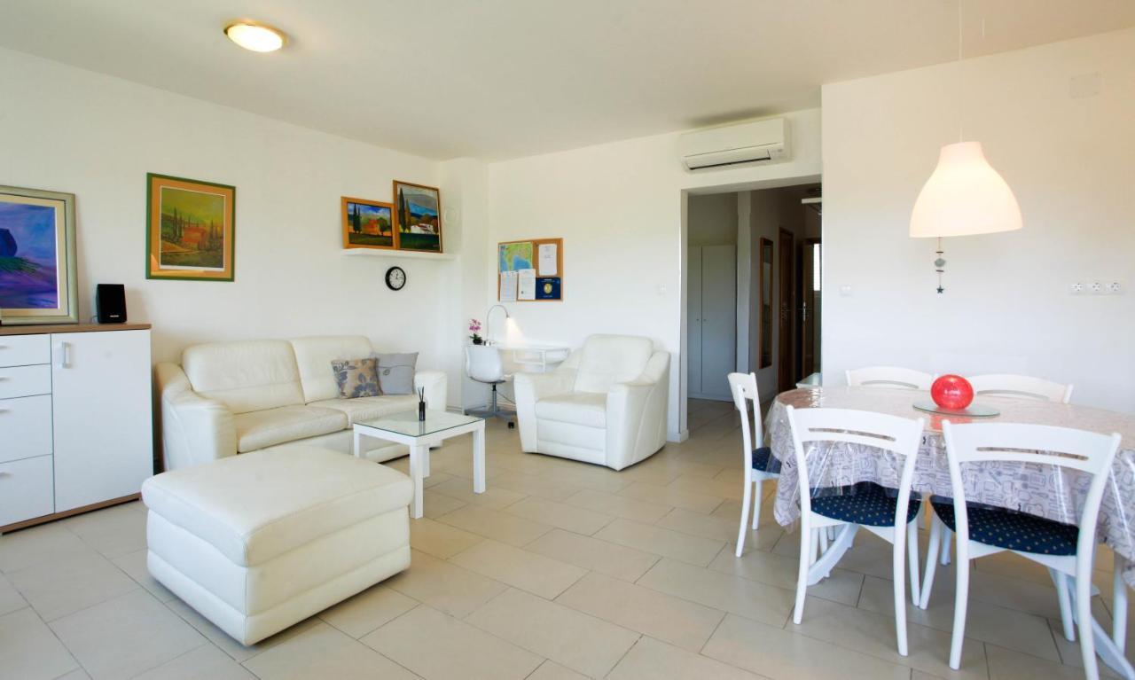 Apartman Kimi Šilo Zewnętrze zdjęcie